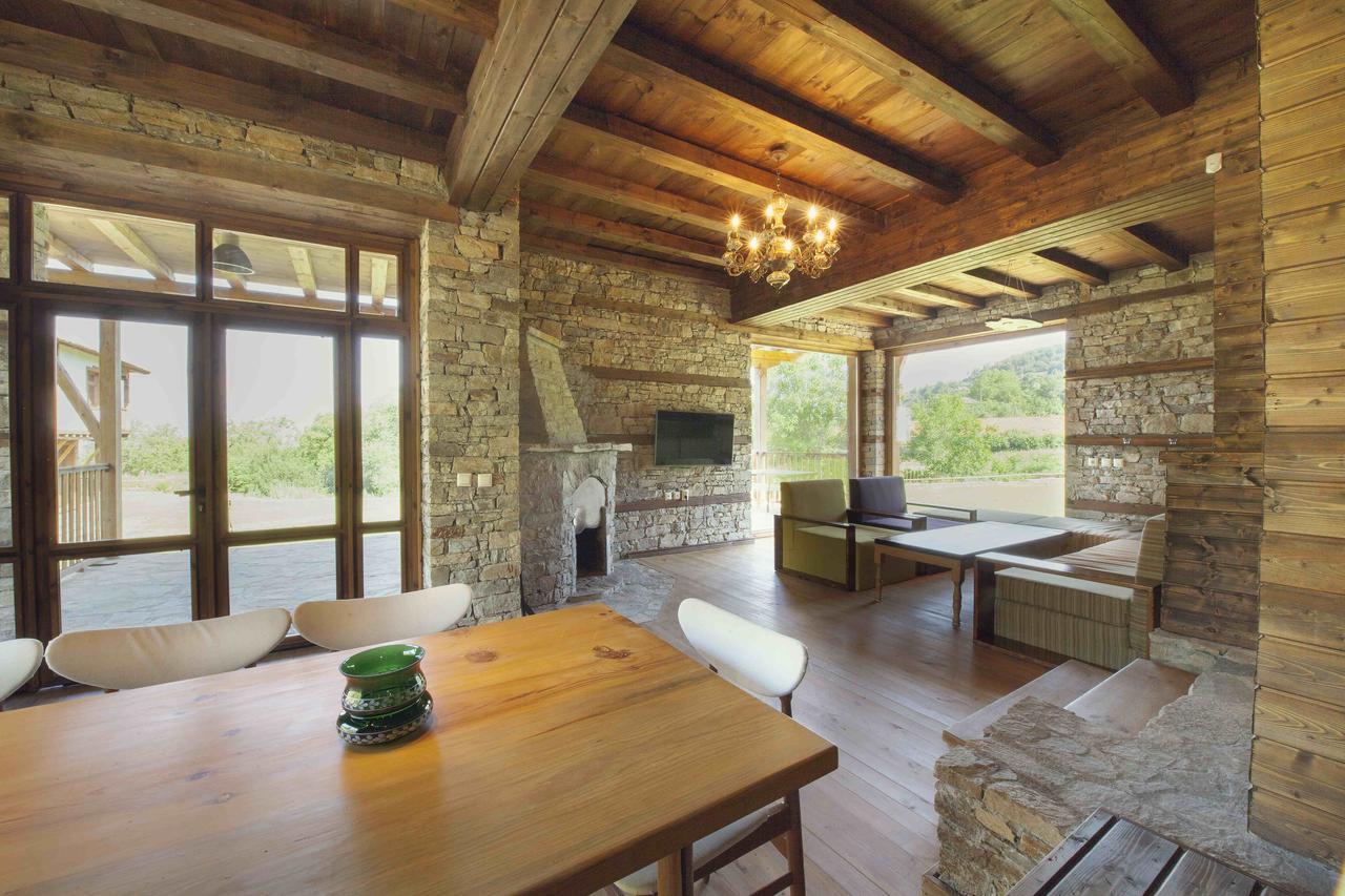 Leshten Guest Homes Exterior foto